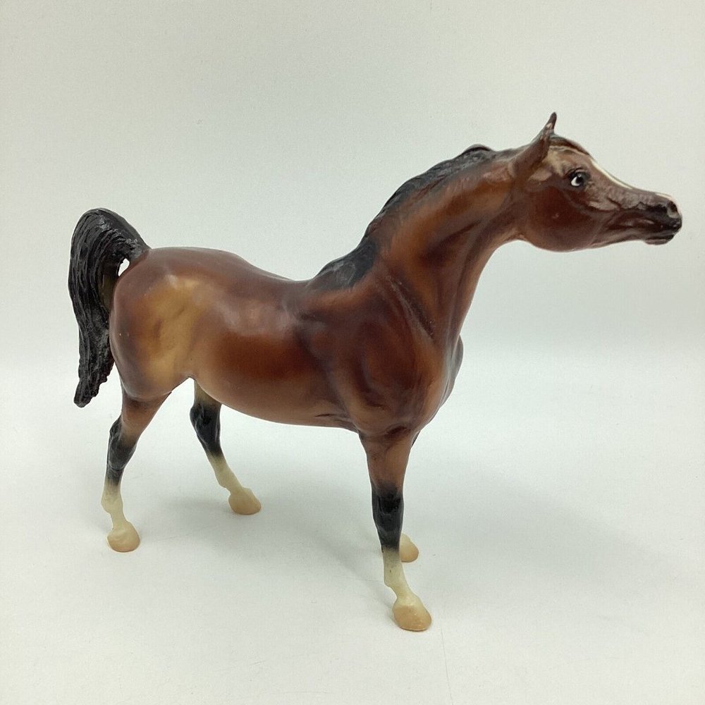 Retired Classic Breyer Horse #939 Bay Arabian Black Stallion EUC